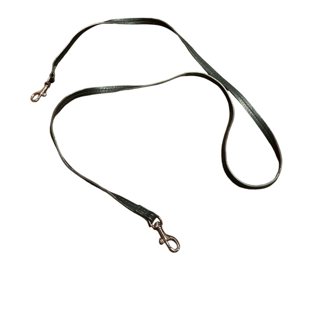 B. Makowsky Leather Convertible Black Silver Bag Detachable Strap P 10 - Picture 3 of 7